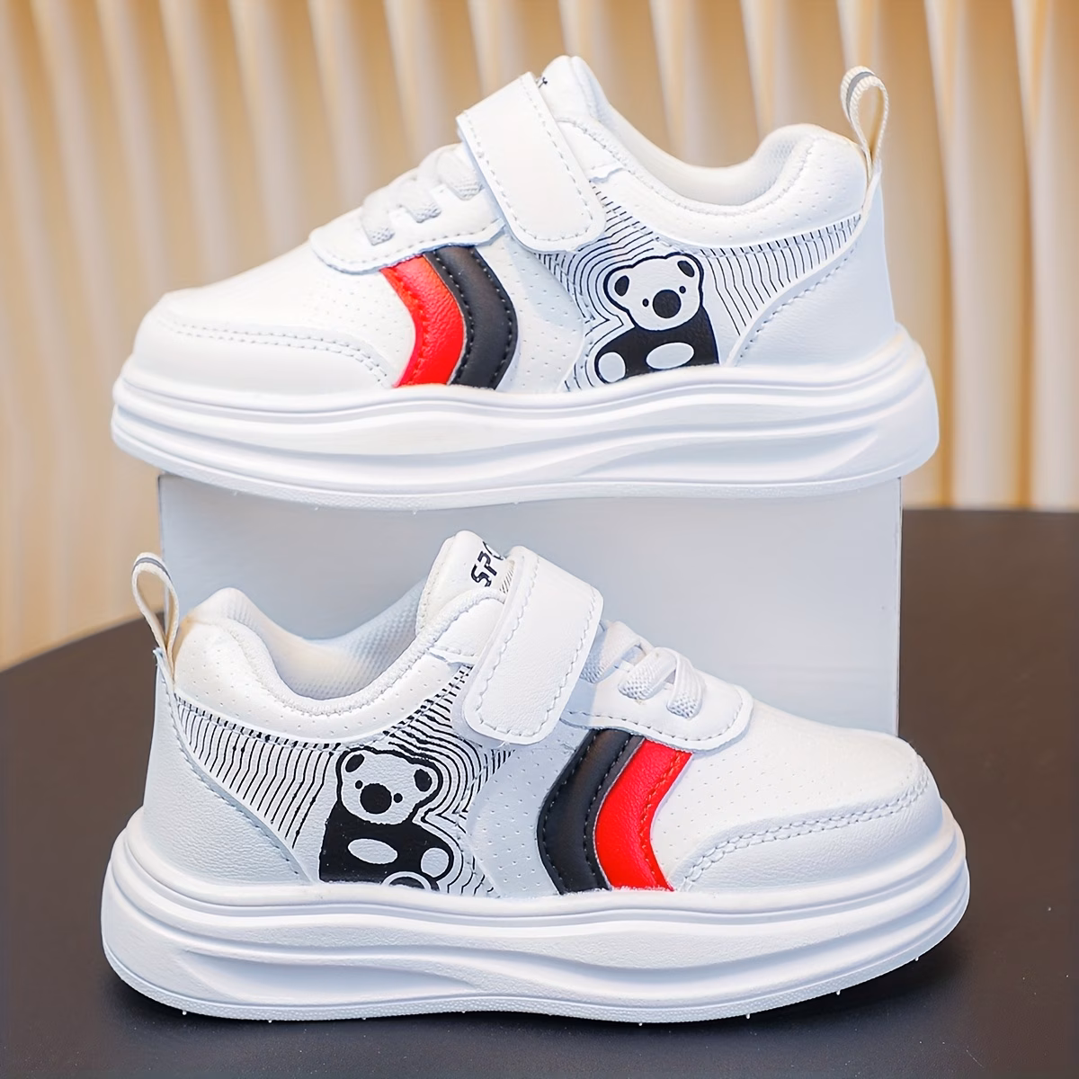New Boys’ Athletic Shoes with Bear Pattern and Color-Block Design – Made from PU Fabric with Hook-and-Loop Closure, Soft, Comfortable, and Perfect for All-Season Casual Outdoor Wear